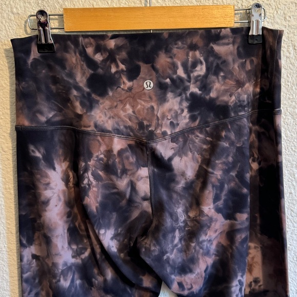Lululemon Align Pant 28" Leggings
Diamond Dye Graphite Grey Pink Pastel 12 - Picture 5 of 8